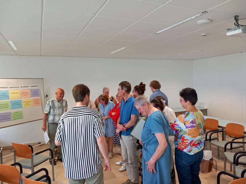 Werkwinkel 'Naar een veilige en integere vormselcatechese: begeleiden met zorg en vertrouwen' © Piet Raes