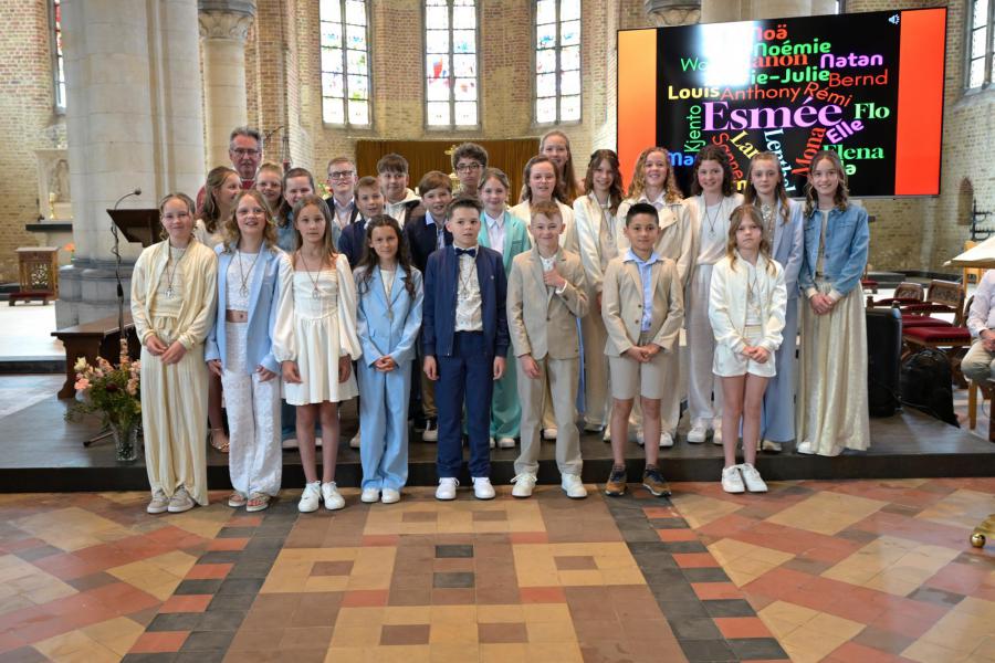 2025 gevormd in onze  Sint-Dionysiuskerk van Zarren © Pastorale Eenheid O.L.V. Krekedal Kortemark
