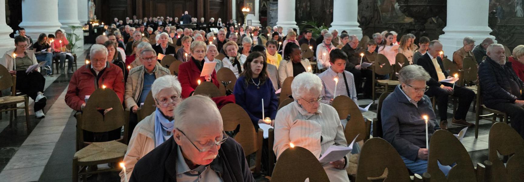 Paaswake 2025 in de Abdijkerk Ninove © Philippe Meyer