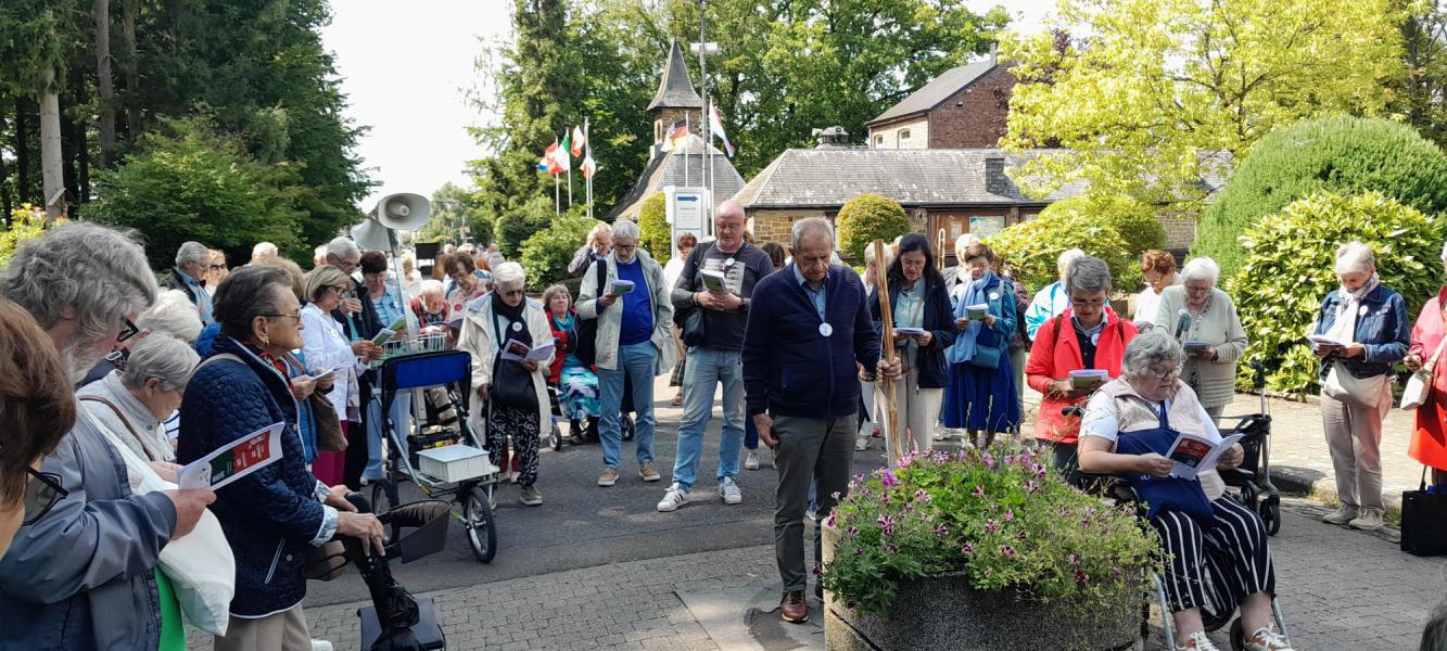 dekenale bedevaart Banneux © T Poorters