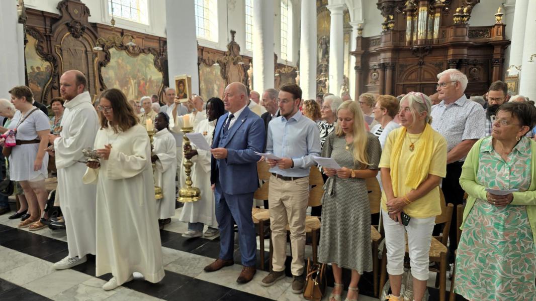 Dankviering priester Hylco Meirlaen - Abdijkerk Ninove - 15 augustus 2025 © Philippe Meyer