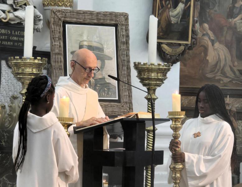 Dankviering priester Hylco Meirlaen - Abdijkerk Ninove - 15 augustus 2025 © Philippe Meyer