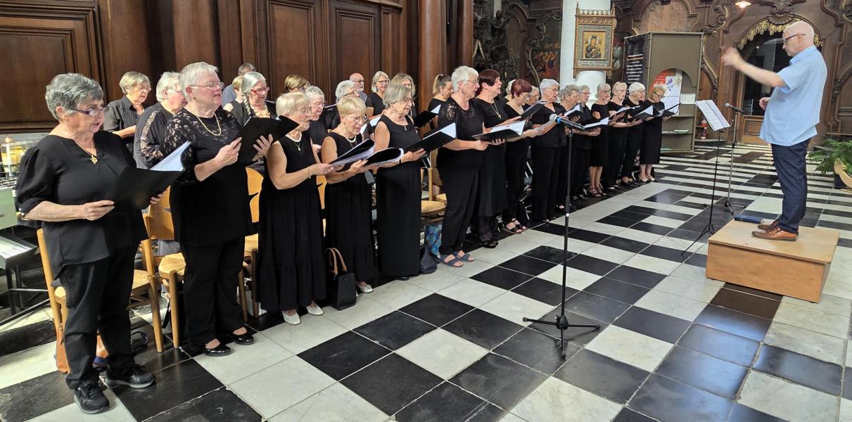 Dankviering priester Hylco Meirlaen - Abdijkerk Ninove - 15 augustus 2025 © Philippe Meyer