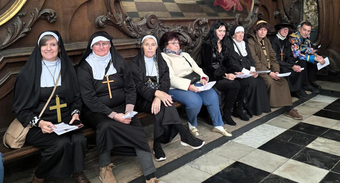 66 Joeër Carnaval in oos Nienof - Abdijkerk Ninove - zondag 26 oktober 2025 © Philippe Meyer