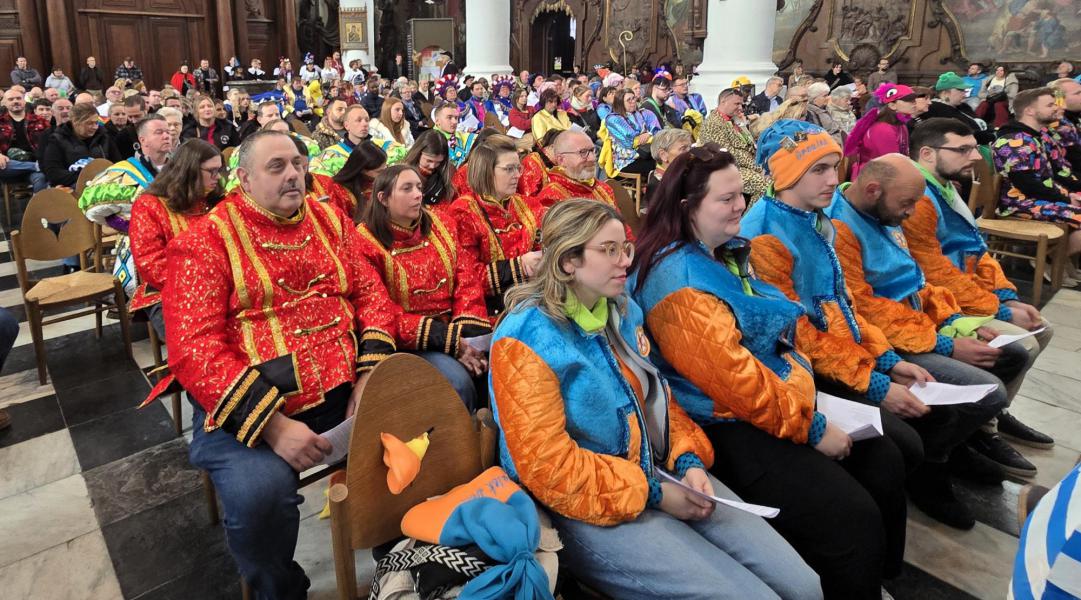 66 Joeër Carnaval in oos Nienof - Abdijkerk Ninove - zondag 26 oktober 2025 © Philippe Meyer