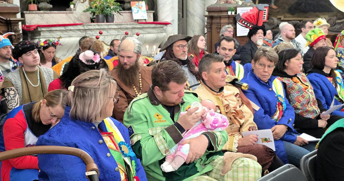 66 Joeër Carnaval in oos Nienof - Abdijkerk Ninove - zondag 26 oktober 2025 © Philippe Meyer