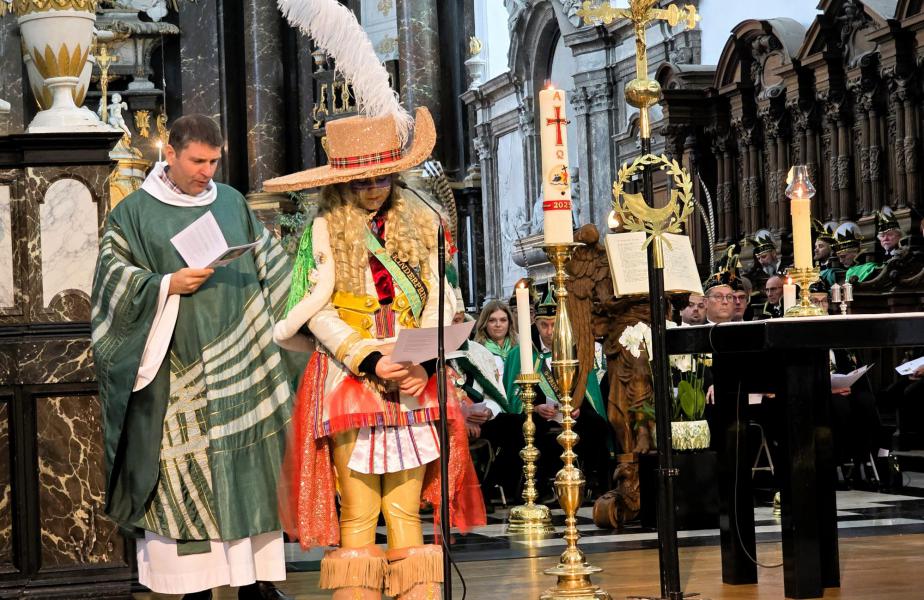 66 Joeër Carnaval in oos Nienof - Abdijkerk Ninove - zondag 26 oktober 2025 © Philippe Meyer