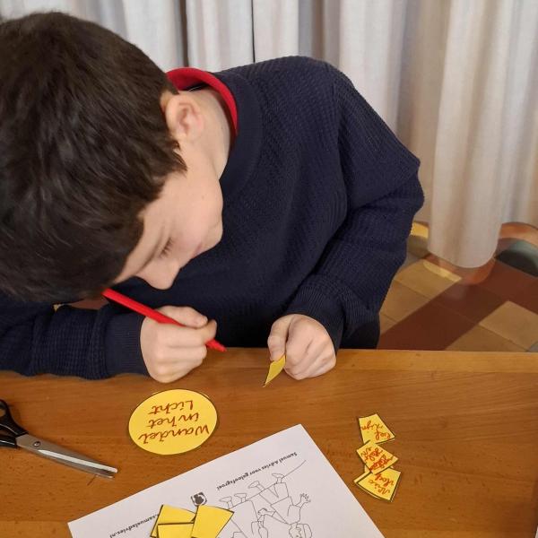 Kindernevendienst © M Schilperoord