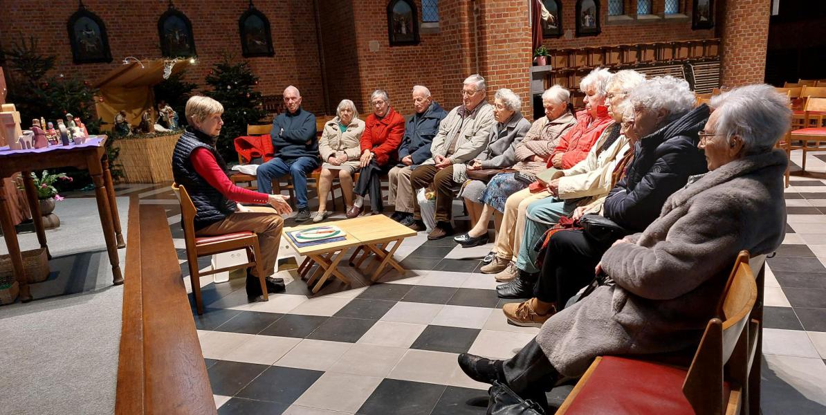 Bezinnings- en ontmoetingscafé staat stil bij de liturgische jaarkring 1 © Ria V.A.