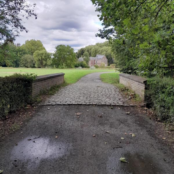 Pelgrmis-wandeling bij kasteel Schoonbeek 