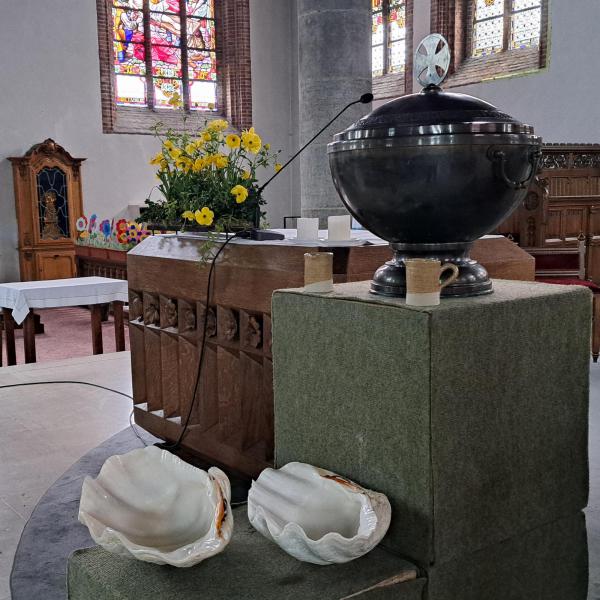 2026 we zegenen het water en tekenen ons ermee © Pastorale Eenheid O.L.V. Krekedal Kortemark