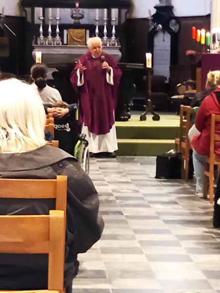 Tweede ingroeiviering van de eerste communicanten 