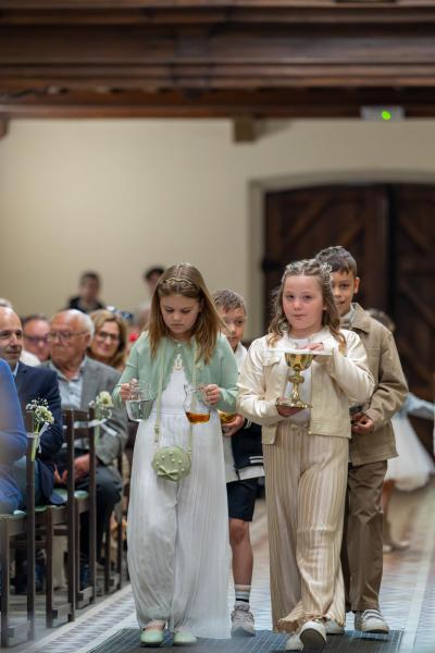 Eerste communie Herselt en Ramsel 2026 © Tom Broeckx