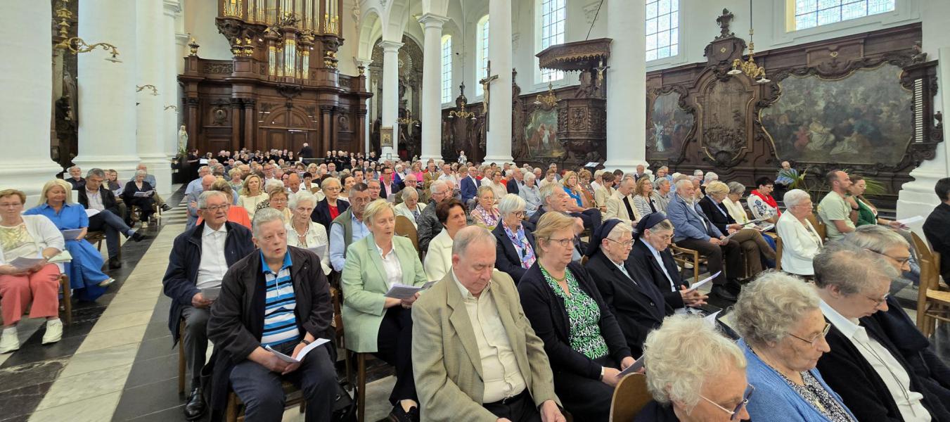 190-jarig jubileum Zusters Heilige Harten te Ninove - 1 mei 2026 © Philippe Meyer