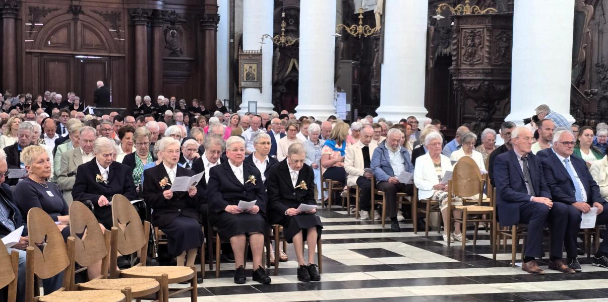 190-jarig jubileum Zusters Heilige Harten te Ninove - 1 mei 2026 © Philippe Meyer