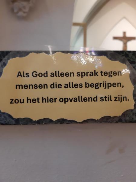 gekke kerkwandeling © Rita Van Thuyne