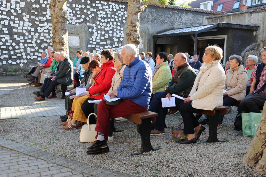 Viering Lourdesgrot © opa van Josse