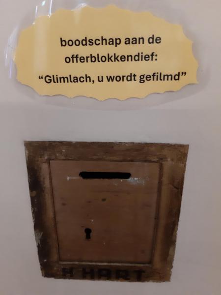 gekke kerkwandeling © Rita Van Thuyne