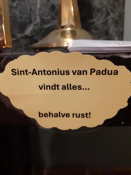 gekke kerkwandeling © Rita Van Thuyne