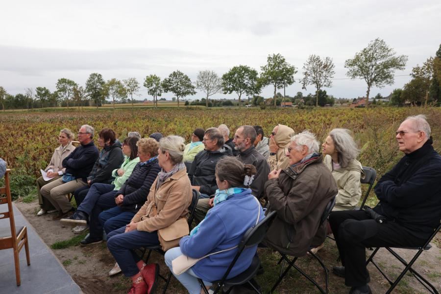 Herinwijding kapel van O.L.V. van Smarten in Zwevezele 