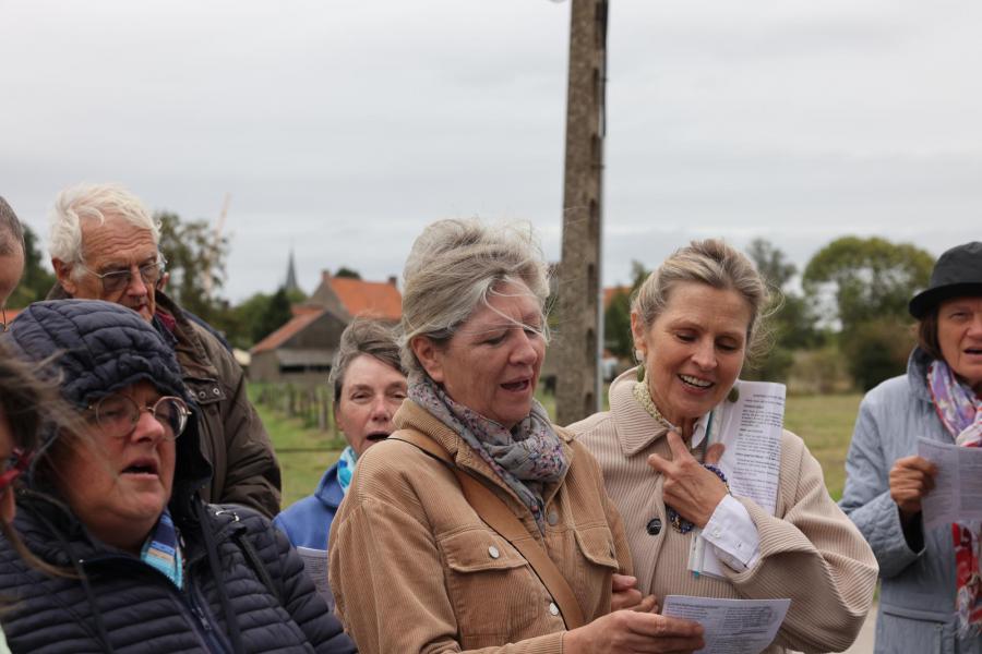 Herinwijding kapel van O.L.V. van Smarten in Zwevezele 