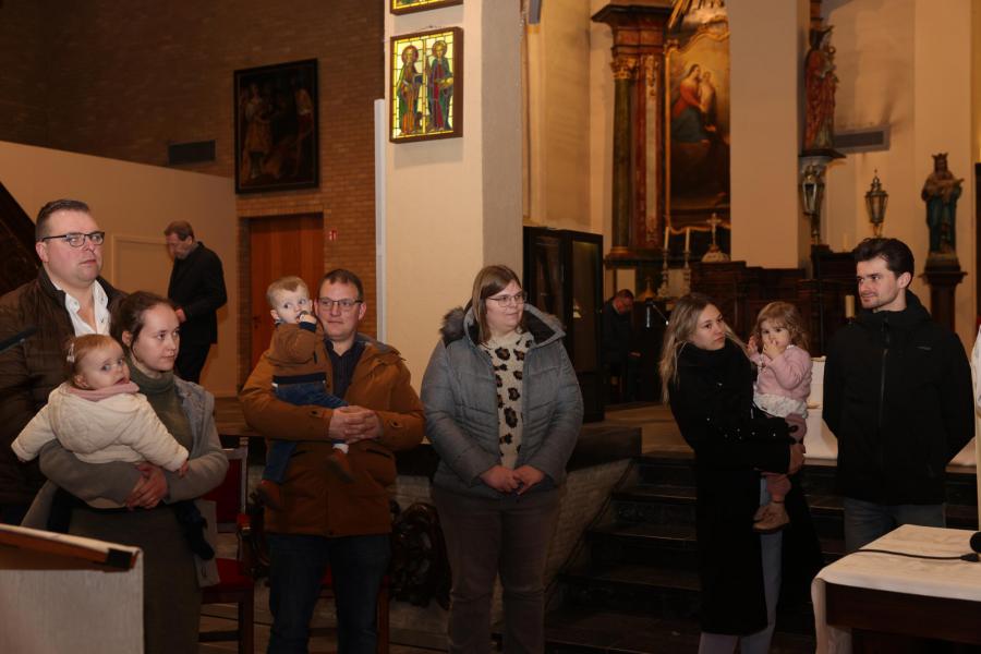 Maria-Lichtmis in de Sint-Aldegondiskerk in Zwevezele op zaterdag 8 februari 