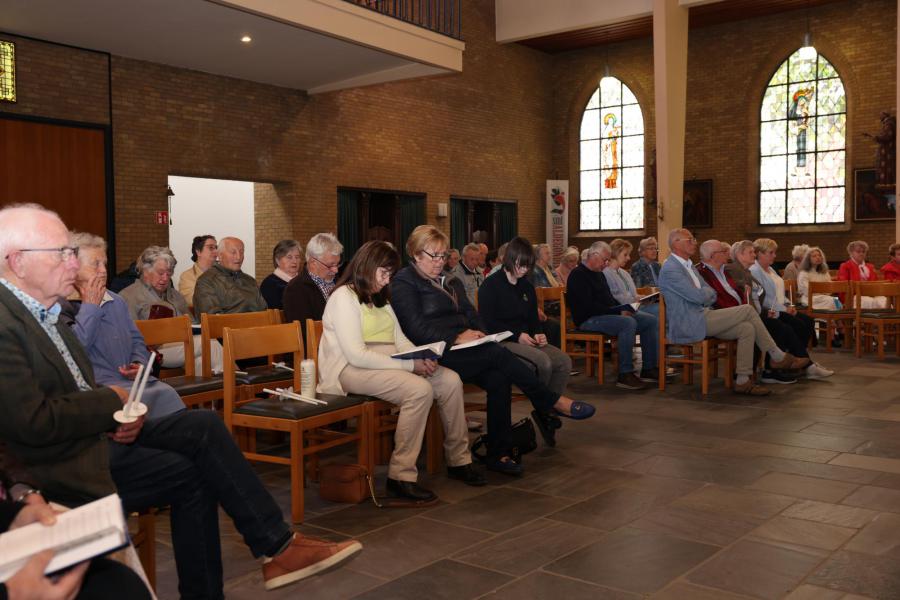 Sint-Aldegondisnoveen te Zwevezele 