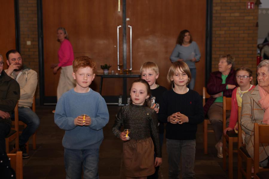 Instapviering eerstecommunicanten Zwevezele 