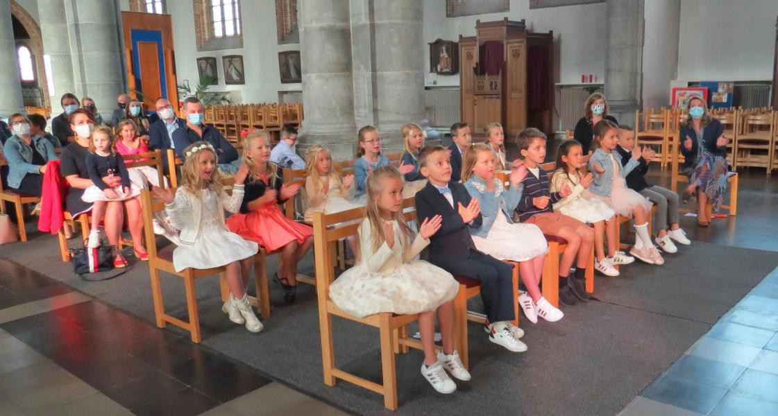 Eerste communiecantjes Zarren © Federatie  Krekedal Kortemark