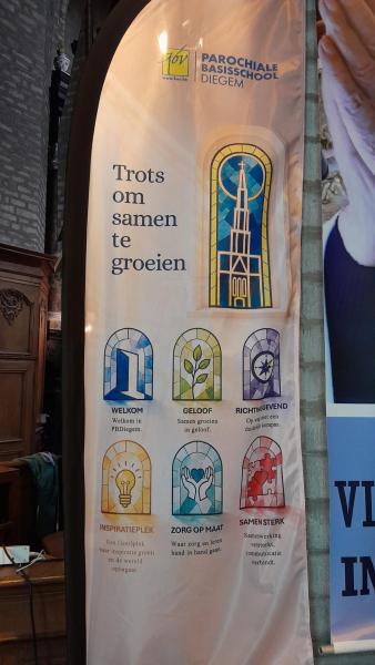 NIEUWE VLAG PAROCHIALE BASISSCHOOL 