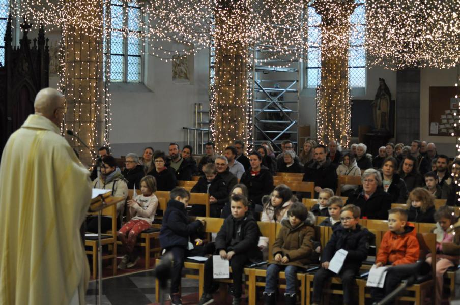 Kerstviering Groot-Vorst 2023 © Raf Engelen