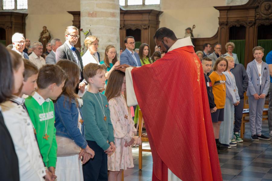 Vormselviering 2023 in de Sint-Geertruikerk te Leuven © Rudi Fransens