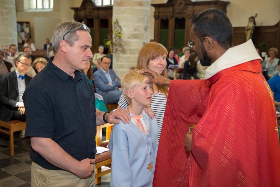 Vormselviering 2023 in de Sint-Geertruikerk te Leuven © Rudi Fransens