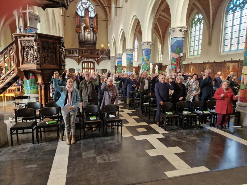 Vuist tegen onrecht/ongelijkheid (Broederlijk Delen) © Veronique Morthier