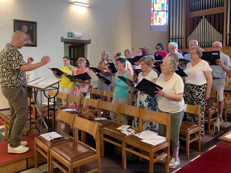 De plechtige eucharistieviering in de Sint-Agathakerk waarmee de Zomerse Zondag feestelijk werd geopend © Pastorale zone Leuven aan de Dijle