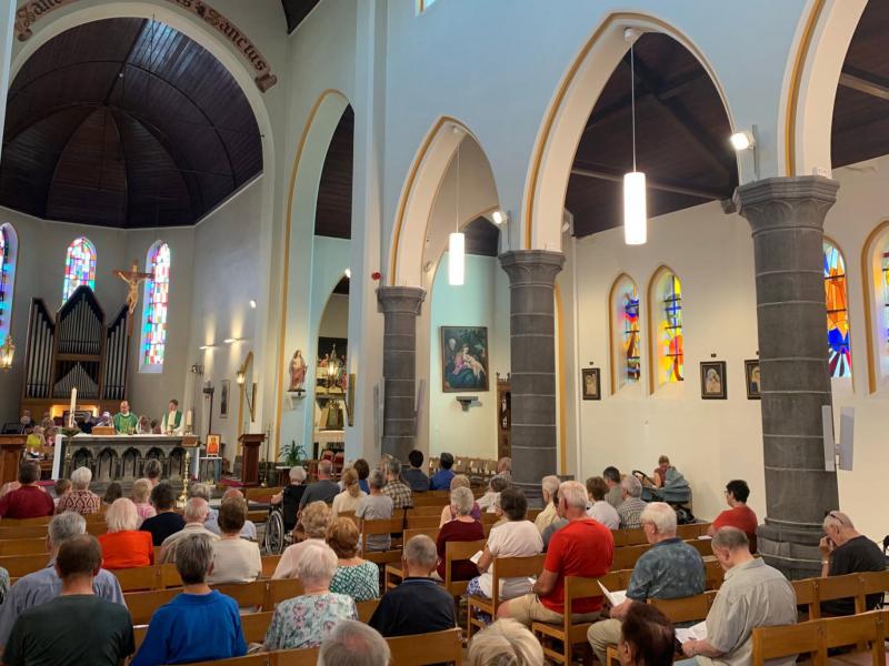 De plechtige eucharistieviering in de Sint-Agathakerk waarmee de Zomerse Zondag feestelijk werd geopend © Pastorale zone Leuven aan de Dijle