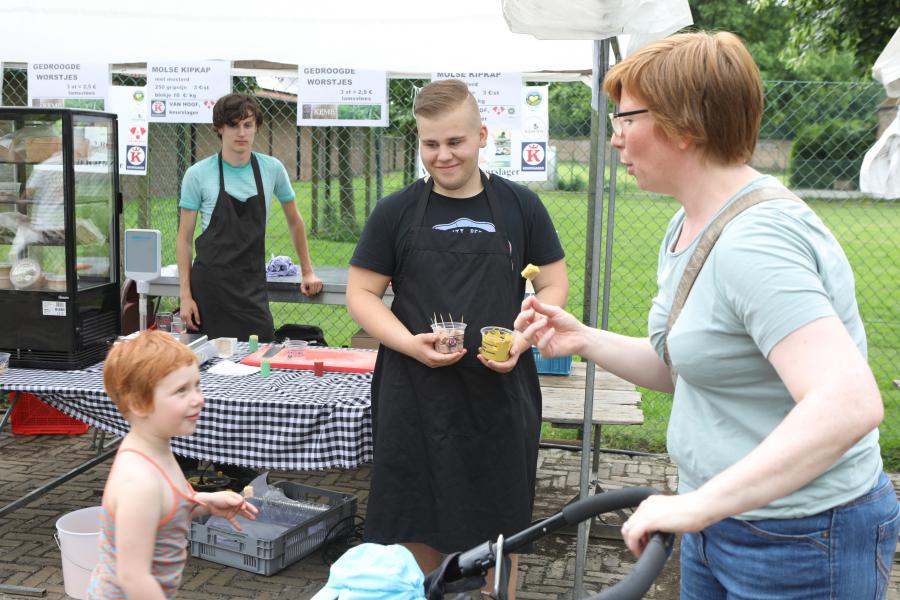 Parochiefeesten in Postel © Marcel Hannes en Hans Cools