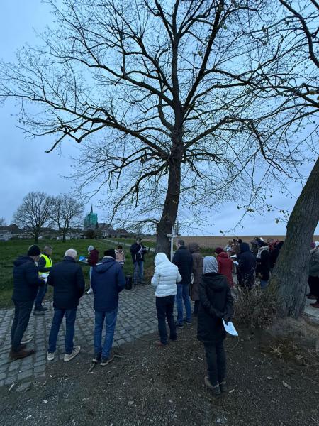 Weg van het Kruis voor volwassenen @kerk Kaster. 