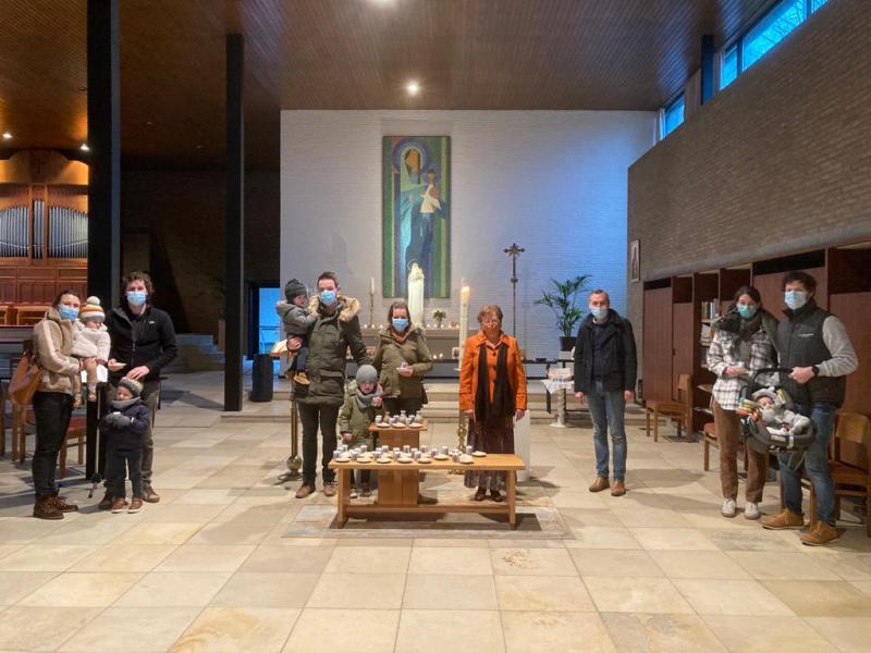 Ouders kwamen langs in Vichte om hun doopschelpje te komen halen 