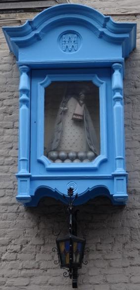 Oudenaarde Einestraat 40 - Kastkapel Onze-Lieve-Vrouw van Walcourt 