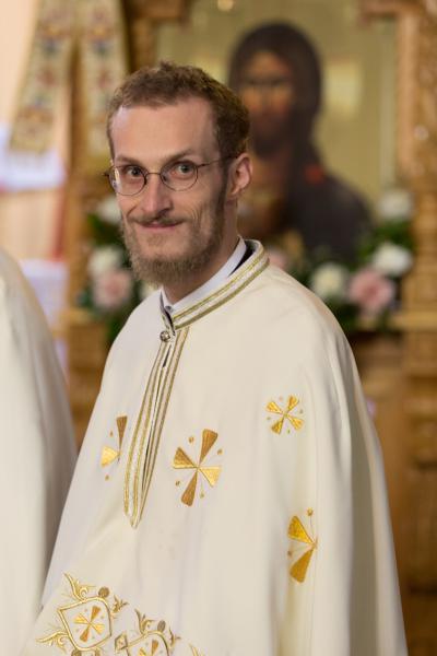 De pastoor van de Roemeense Orthodoxe christenen  