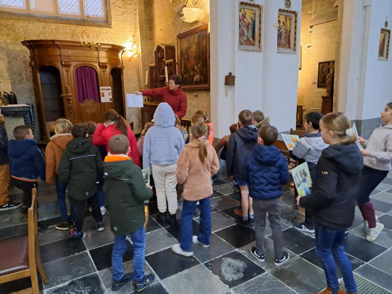 Eerste communie. Tweede catechese: het kerkgebouw verkennen 