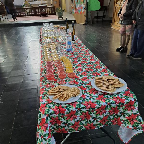 2026/01/01 Receptie met nieuwjaarslukken opdat het nieuwe jaar mag lukken © ©PE O.L.V.Krekedal Kortemark