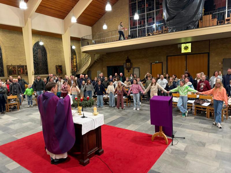 Aanvraagviering vormelingen in Zwevezele 