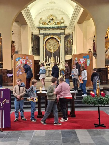 Aanvraagviering vormelingen in Zwevezele 