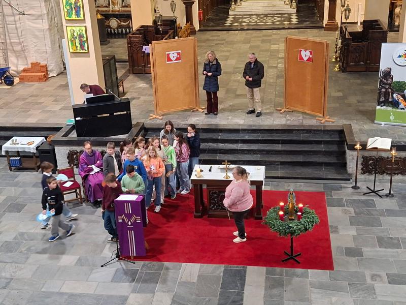 Aanvraagviering vormelingen in Zwevezele 