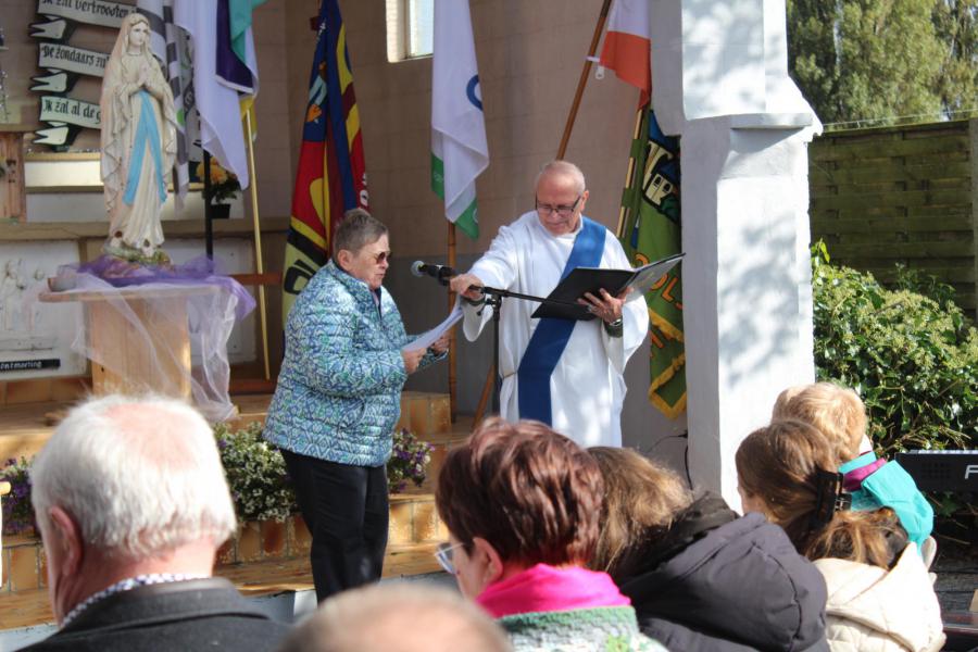 Stappen naar Vrede-Grot Gapaard (11) © PE Sint-Germanus Ardooie