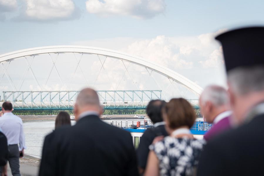 Pelgrimage van de Conferentie van Europese Kerken langs de nieuwe Donaubruggen in Novi Sad © Albin Hillert/CEK