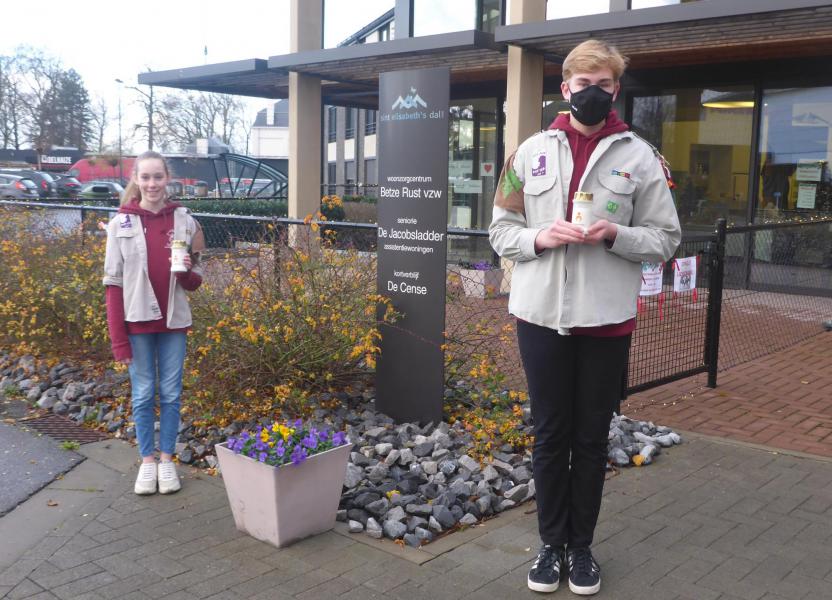 Stef en Lena aan het rustoord Betze Rust 