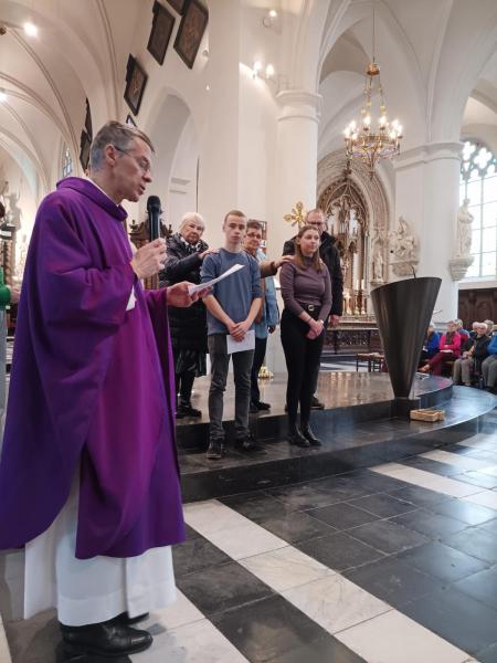 Catechumenen op weg naar hun doopsel, vormsel en eucharistie © Parochie in Beveren-Zwijndrecht